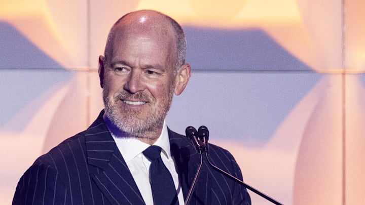 Aug 2, 2024; Canton, OH, USA; Master of Ceremonies Rich Eisen of the NFL Network speaks at the 2024 Pro Football Hall of Fame Enshrinees’ gold jacket dinner at Canton Memorial Civic Center. Mandatory Credit: Scott Galvin-Imagn Images