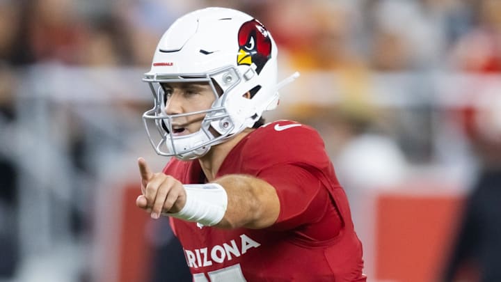 Aug 9, 2025; Glendale, Arizona, USA; Arizona Cardinals quarterback Clayton Tune (15) against the Kansas City Chiefs during a preseason NFL game at State Farm Stadium. Mandatory Credit: Mark J. Rebilas-Imagn Images