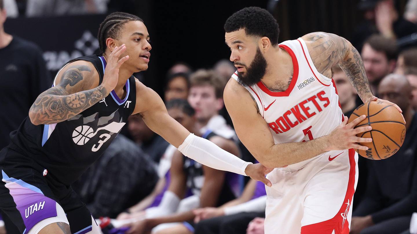 Rockets Keep Hot Streak Alive, Get Win Over Jazz on Thursday Night