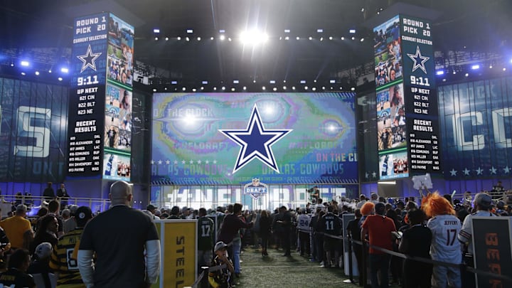 Dallas Cowboys on the clock in the first round of the 2018 NFL Draft