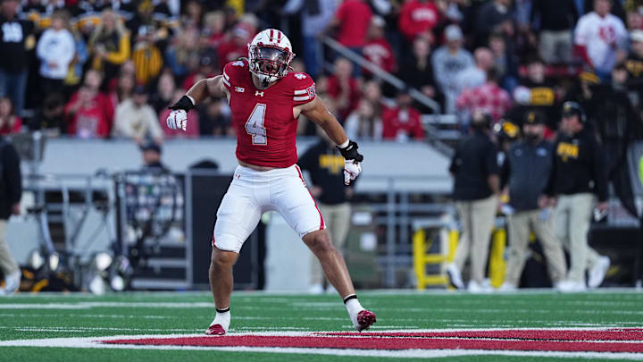 Oct 11, 2025; Madison, Wisconsin, USA; Wisconsin Badgers linebacker Tackett Curtis (4) celebrates a defensive stop against the Iowa Hawkeyes in the first quarter at Camp Randall Stadium. Mandatory Credit: Ross Harried-Imagn Images Oct 11, 2025; Madison, Wisconsin, USA; Wisconsin Badgers linebacker Tackett Curtis (4) celebrates a defensive stop against the Iowa Hawkeyes in the first quarter at Camp Randall Stadium. Mandatory Credit: Ross Harried-Imagn Images