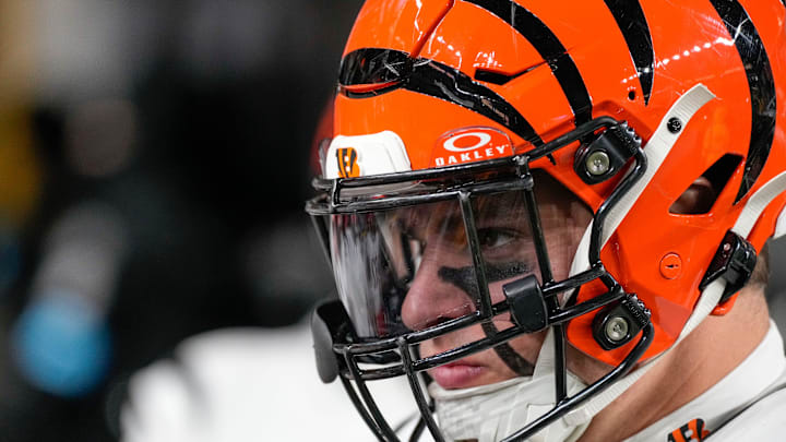 Cincinnati Bengals defensive end Trey Hendrickson (91) takes the field for the first quarter of the NFL Week 18 game between the Pittsburgh Steelers and the Cincinnati Bengals at Acrisure Stadium in Pittsburgh on Saturday, Jan. 4, 2025.