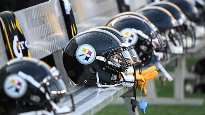 Aug 9, 2024; Pittsburgh, Pennsylvania, USA; Pittsburgh Steelers helmets sit on the bench during the 3rd quarter against the Houston Texans at Acrisure Stadium. Mandatory Credit: Barry Reeger-Imagn Images Aug 9, 2024; Pittsburgh, Pennsylvania, USA; Pittsburgh Steelers helmets sit on the bench during the 3rd quarter against the Houston Texans at Acrisure Stadium. Mandatory Credit: Barry Reeger-Imagn Images