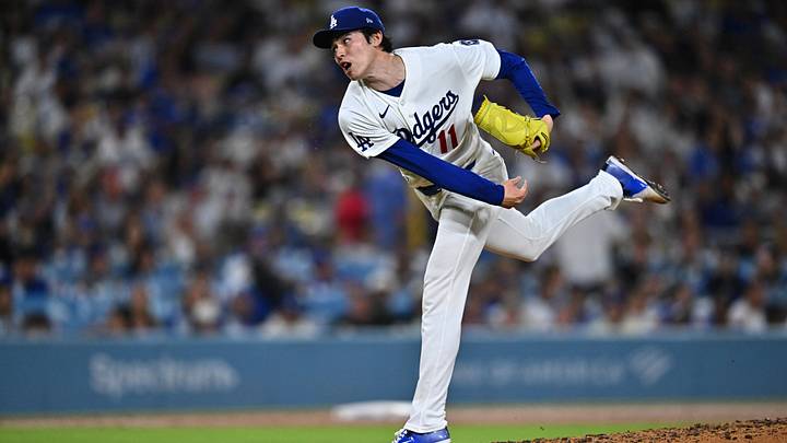 Sep 22, 2026; Los Angeles, California, USA; Los Angeles Dodgers pitcher Roki Sasaki (11) pitches against the San Diego Padres during the fourth inning at UNIQLO Field at Dodger Stadium. Mandatory Credit: William Liang-Imagn Images Sep 22, 2026; Los Angeles, California, USA; Los Angeles Dodgers pitcher Roki Sasaki (11) pitches against the San Diego Padres during the fourth inning at UNIQLO Field at Dodger Stadium. Mandatory Credit: William Liang-Imagn Images
