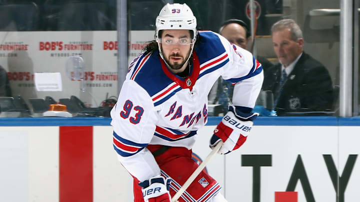 New York Rangers v New York Islanders