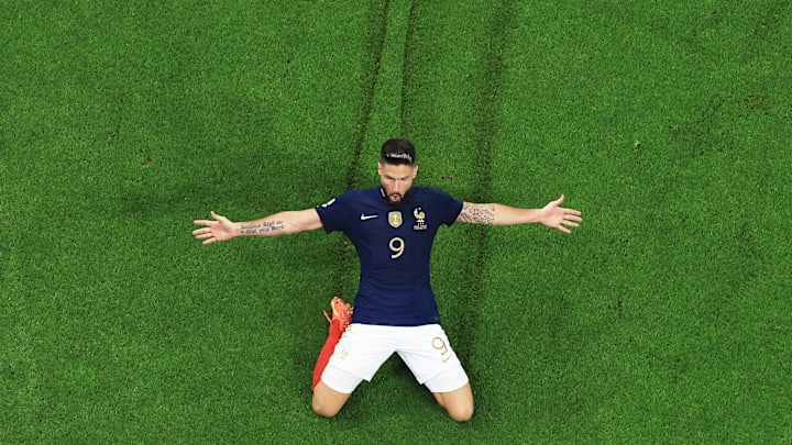 Giroud marcou o gol que abriu o placar na vitória da França sobre a Polônia