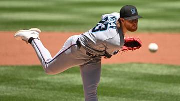 Meyer Extends No-Loss Streak, Marlins Set Franchise Record