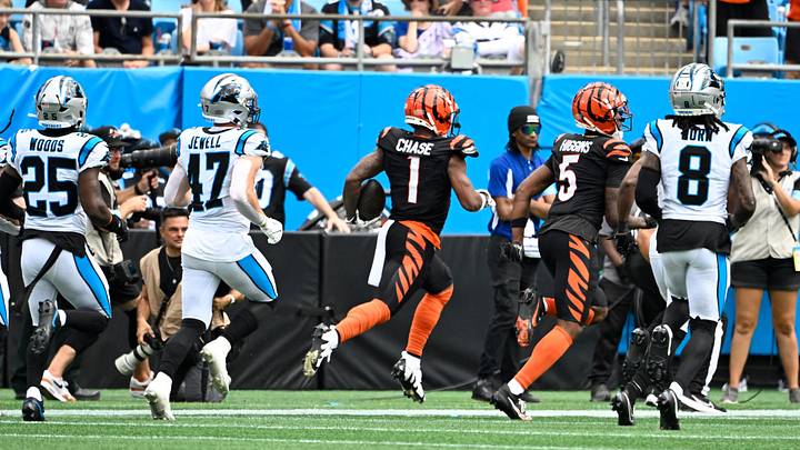 Sep 29, 2024; Charlotte, North Carolina, USA; Cincinnati Bengals wide receiver Ja'Marr Chase (1) scores touchdown in the second quarter at Bank of America Stadium. Mandatory Credit: Bob Donnan-Imagn Images Sep 29, 2024; Charlotte, North Carolina, USA; Cincinnati Bengals wide receiver Ja'Marr Chase (1) scores touchdown in the second quarter at Bank of America Stadium. Mandatory Credit: Bob Donnan-Imagn Images