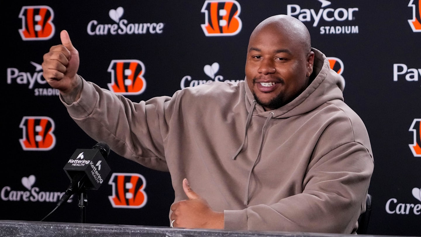 Bengals Offensive Linemen Weigh in on 'Generational,' Nightmare Opponent Turned Teammate in Dexter Lawrence