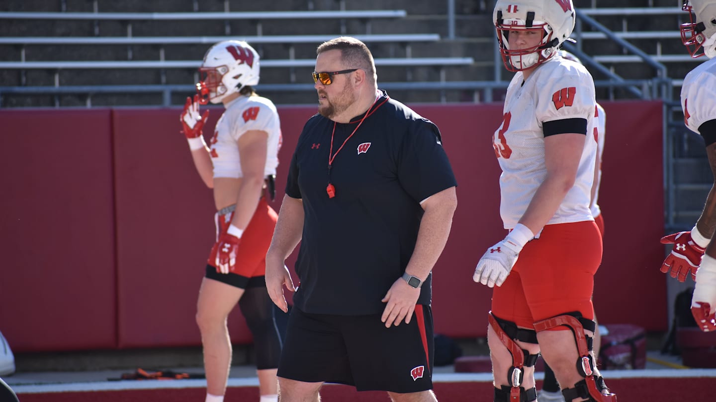 Eric Mateos Takes Subtle Dig at Badgers' Past Air Raid Offense