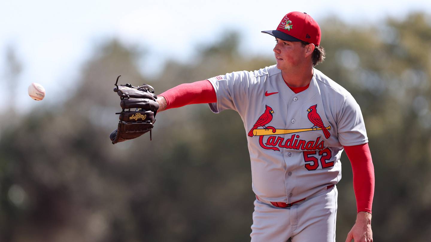 Cardinals' second MLB debut of weekend creates fascinating pitching questions