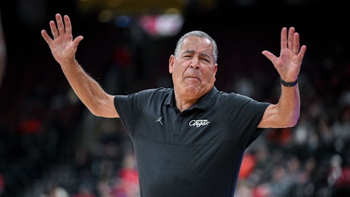 Dec 20, 2025; Newark, New Jersey, USA; Houston Cougars head coach Kelvin Sampson reacts during the first half against the Arkansas Razorbacks at Prudential Center. Mandatory Credit: John Jones-Imagn Images Dec 20, 2025; Newark, New Jersey, USA; Houston Cougars head coach Kelvin Sampson reacts during the first half against the Arkansas Razorbacks at Prudential Center. Mandatory Credit: John Jones-Imagn Images