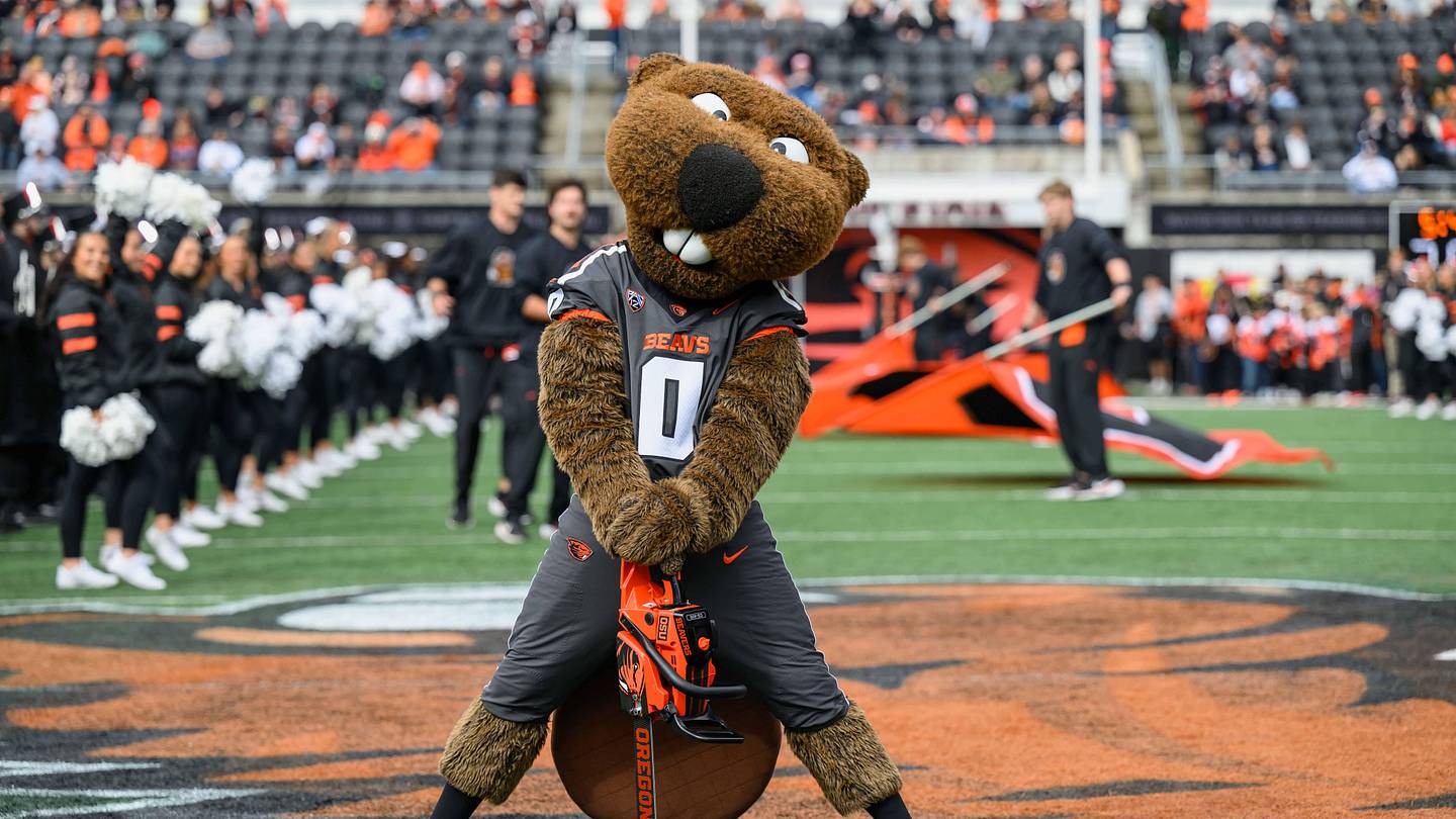 State of the Beavs: Oregon State Football's New Identity + MBB's Early Recruiting Wins