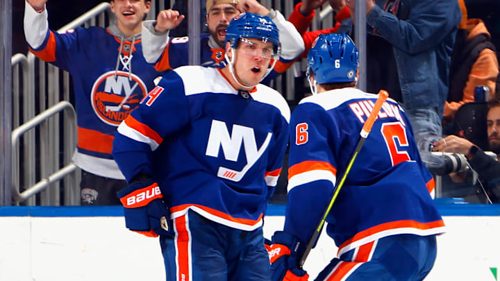 Bo Horvat scored the game-winning goal for the Islanders against the Blues Tuesday night at UBS Arena. 