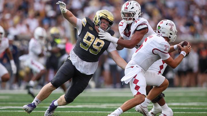 Georgia Tech Yellow Jackets defensive lineman Jordan van den Berg. Georgia Tech Yellow Jackets defensive lineman Jordan van den Berg.