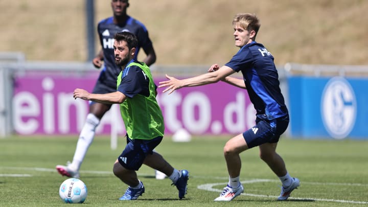 Amin Younes im S04-Training