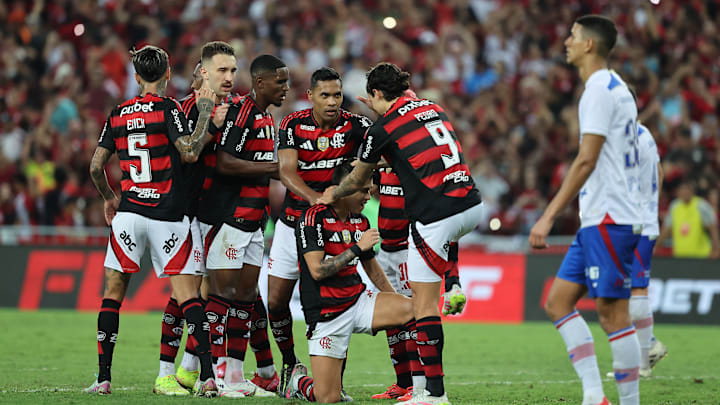 Flamengo goleou o Fortaleza no Maracanã Flamengo goleou o Fortaleza no Maracanã