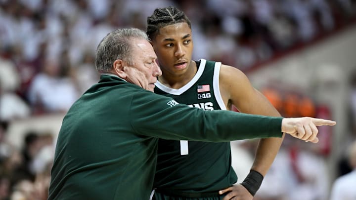Mar 1, 2026; Bloomington, Indiana, USA; Michigan State Spartans head coach Tom Izzo talks with Michigan State Spartans guard Jeremy Fears Jr. (1) against the Indiana Hoosiers during the second half at Simon Skjodt Assembly Hall. Mandatory Credit: Robert Goddin-Imagn Images