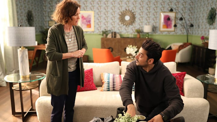 FOUND -- "Missing While Haunted" Episode 208 -- Pictured: (l-r) Kelli Williams as Margaret, Karan Oberoi as Dahn