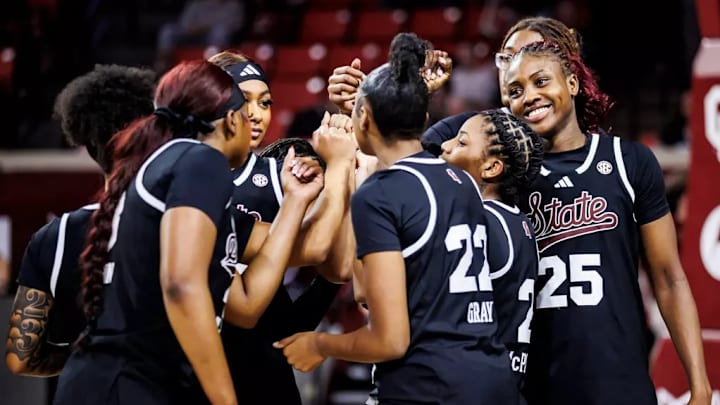 Mississippi State Forward Favour Nwaedozi (#25) during the game between the Oklahoma Sooners and the Mississippi State Bulldogs at Lloyd Noble Center in Norman, OK.
