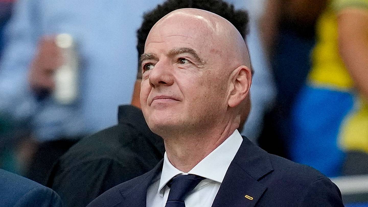 Gianni Infantino’s FIFA Presidency in Doubt, Senior Adviser Quits Over World Cup Storm