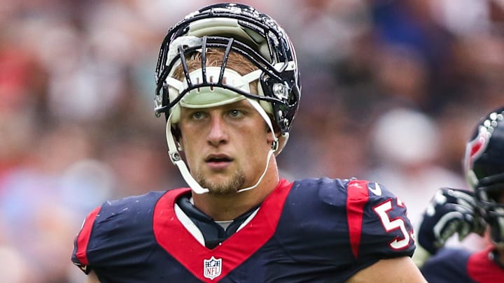 Sep 18, 2016; Houston, TX, USA; Houston Texans inside linebacker Max Bullough (53) during the game against the Kansas City Chiefs at NRG Stadium. Mandatory Credit: Troy Taormina-Imagn Images Sep 18, 2016; Houston, TX, USA; Houston Texans inside linebacker Max Bullough (53) during the game against the Kansas City Chiefs at NRG Stadium. Mandatory Credit: Troy Taormina-Imagn Images