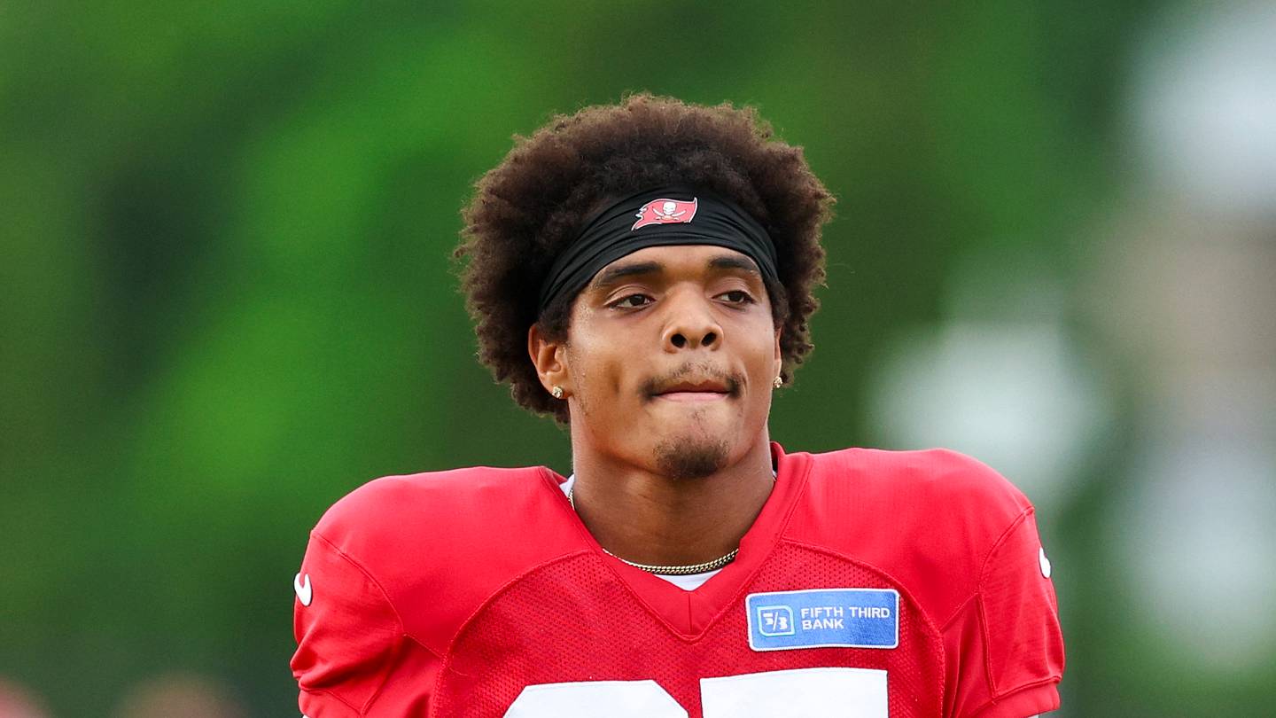 Todd Bowles issues encouraging update on Buccaneers CB Jacob Parrish