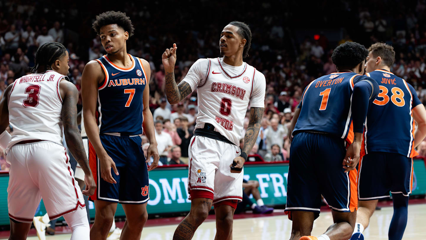Views From Alabama's Senior Night Win Over Auburn: Photo Gallery