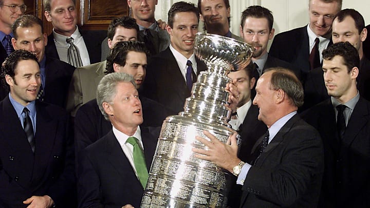 US-CLINTON-DALLAS STARS-THOMAS HICKS-TEAM