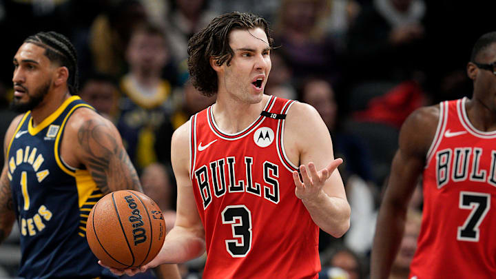 Chicago Bulls v Indiana Pacers