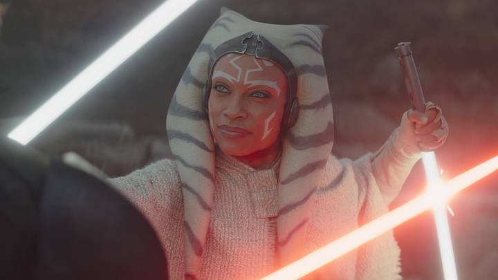 Ahsoka Tano (Rosario Dawson) in Lucasfilm's STAR WARS: AHSOKA, exclusively on Disney+. ©2023 Lucasfilm Ltd. & TM. All Rights Reserved.