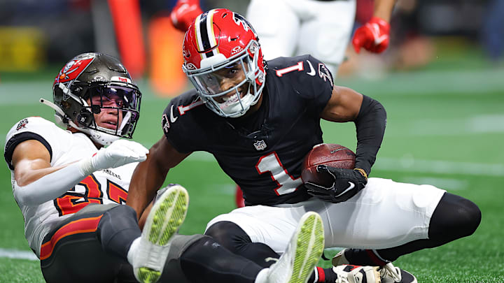 Updated NFL Playoff standings after the Tampa Bay Buccaneers lost to the Atlanta Falcons on Thursday Night Football