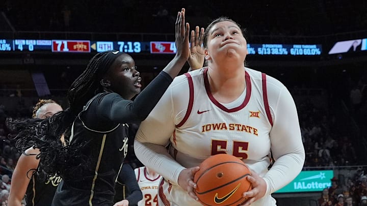 Audi Crooks had another big game as the Iowa State women rolled past UCF, 90-56.