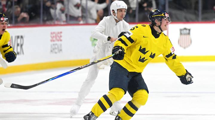 Jan 5, 2026; St. Paul, Minnesota, USA; Sweden forward Ivar Stenberg (15) celebrates his empty-net goal against Czechia during the third period in the final of the 2026 IIHF World Junior Championship ice hockey tournament at Grand Casino Arena. Mandatory Credit: Nick Wosika-Imagn Images