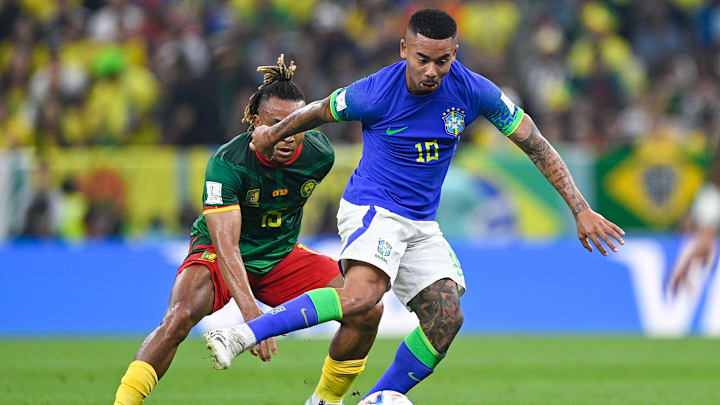 Camisa 18 atuou nos três jogos do Brasil na fase de grupos, todos saindo do banco