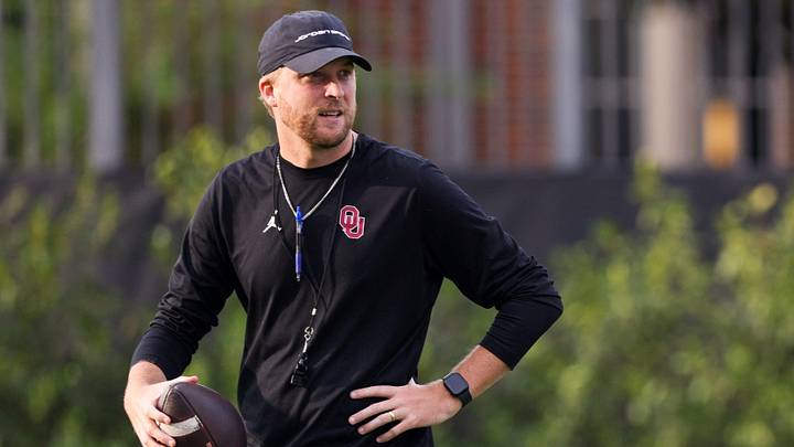 Oklahoma offensive coordinator Ben Arbuckle looks on during one of the Sooners' fall practices.