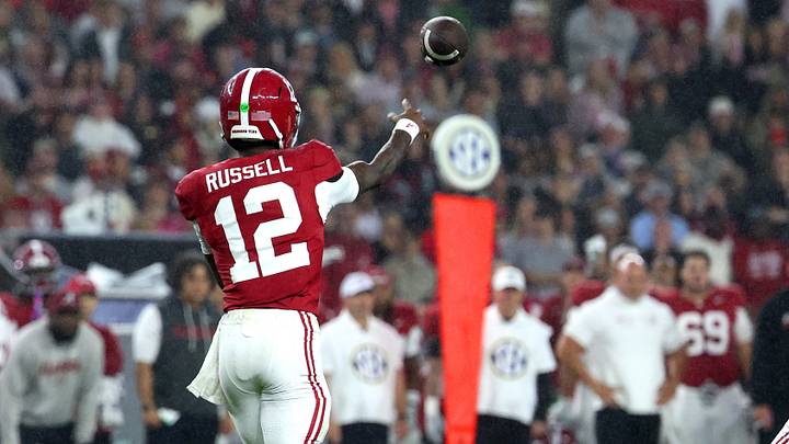 Oct 10, 2026; Tuscaloosa, Alabama, USA; Alabama Crimson Tide quarterback Keelon Russell (12) passes the ball during the first quarter against the Georgia Bulldogs at Saban Field at Bryant-Denny Stadium. Mandatory Credit: David Leong-Imagn Images Oct 10, 2026; Tuscaloosa, Alabama, USA; Alabama Crimson Tide quarterback Keelon Russell (12) passes the ball during the first quarter against the Georgia Bulldogs at Saban Field at Bryant-Denny Stadium. Mandatory Credit: David Leong-Imagn Images