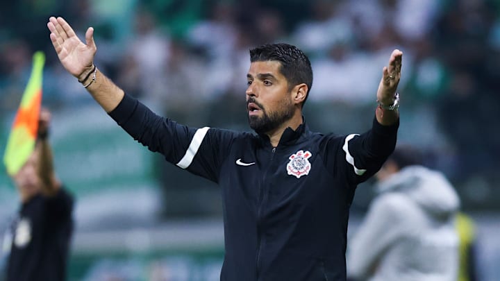 António Oliveira é o novo treinador do Sport