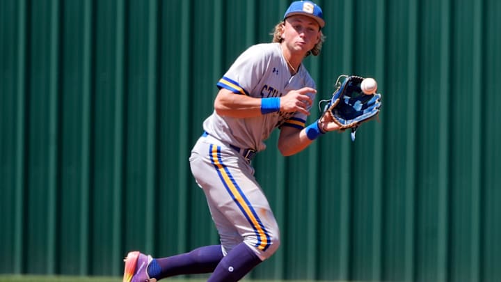 Stillwater's Ethan Holliday catches a line drive during the high school baseball game between Dale and Stillwater at Carl Albert High School in Midwest City, Okla, on April, 11, 2025.
