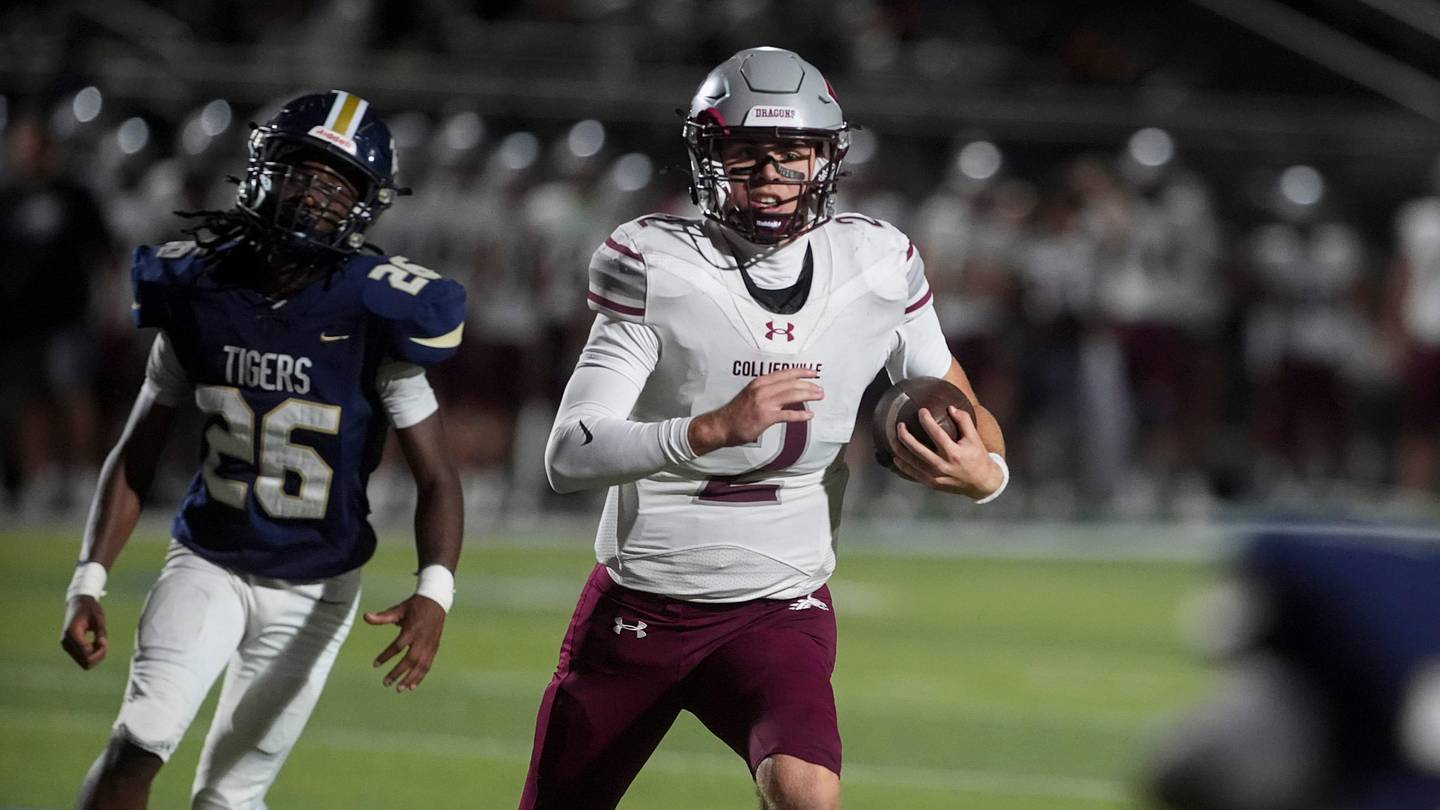 Iowa Football Lands Dual-Threat 2027 QB Brayden Santibanez