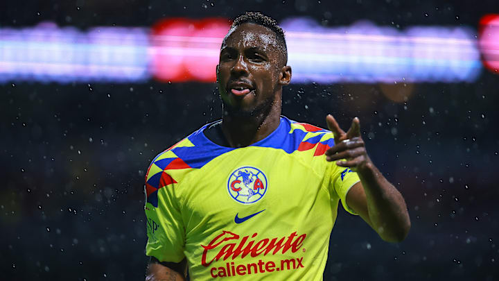 Julián Quiñones ya es naturalizado mexicano