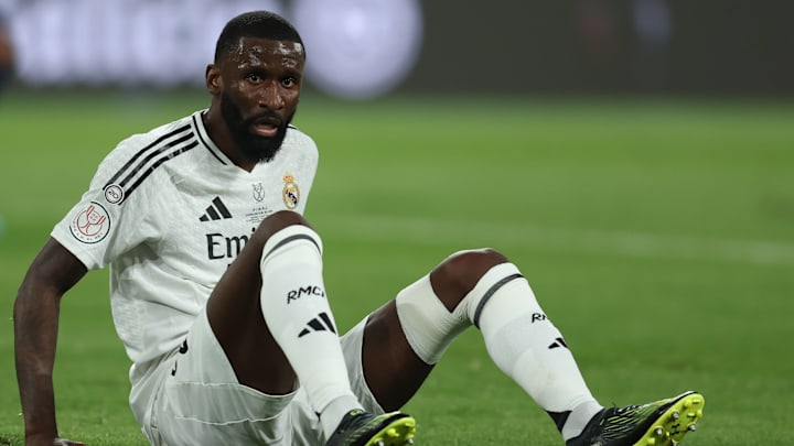 Antonio Rüdiger underwent successful surgery for a tear in the outer meniscus of his left knee. Antonio Rüdiger underwent successful surgery for a tear in the outer meniscus of his left knee.
