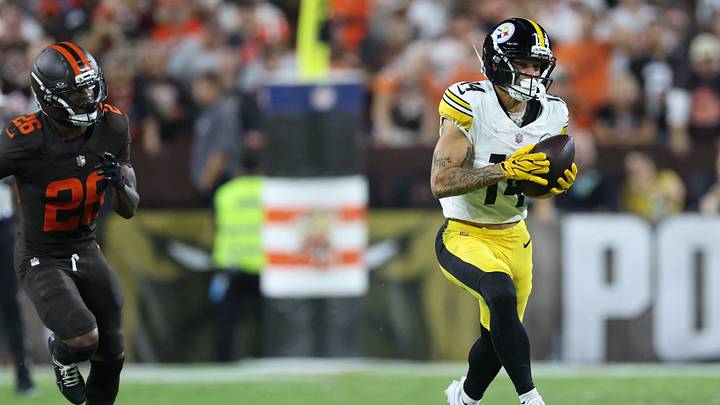 Oct 1, 2026; Cleveland, Ohio, USA;  Pittsburgh Steelers wide receiver Roman Wilson (14) makes a catch against the Cleveland Browns in the first half at Huntington Bank Field. 
