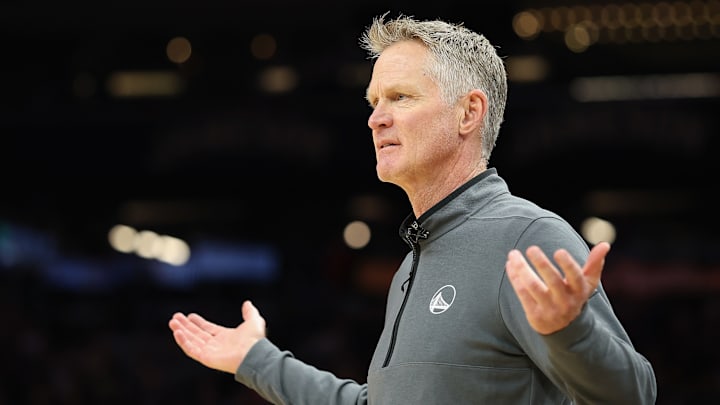 Golden State Warriors v Phoenix Suns