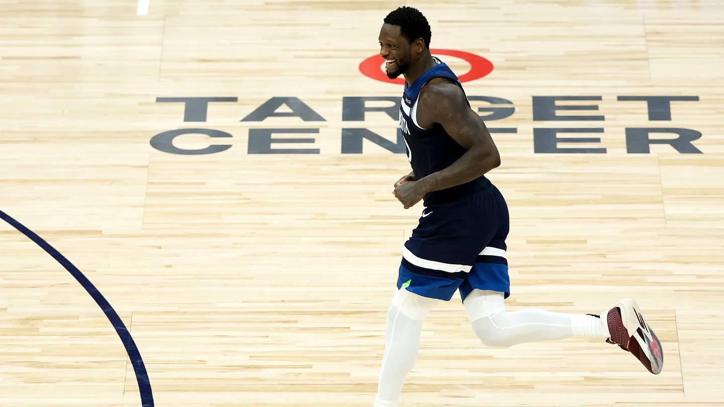 Cavs Aim for NBA Glory with Star-Studded Roster