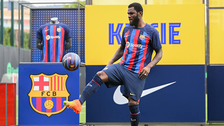 Franck Kessie jugó en el AC Milan y ahora lo hará en el FC Barcelona 
