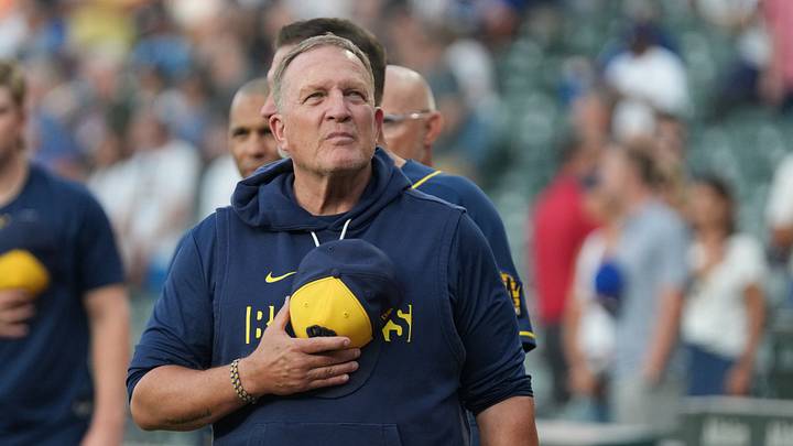Sep 2, 2026; Chicago, Illinois, USA; Milwaukee Brewers manager Pat Murphy (00) stands for the national anthem before the game against the Chicago Cubs at Wrigley Field. Mandatory Credit: David Banks-Imagn Images Sep 2, 2026; Chicago, Illinois, USA; Milwaukee Brewers manager Pat Murphy (00) stands for the national anthem before the game against the Chicago Cubs at Wrigley Field. Mandatory Credit: David Banks-Imagn Images