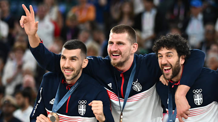 BASKETBALL-OLY-PARIS-2024-FRA-USA-MEDALS