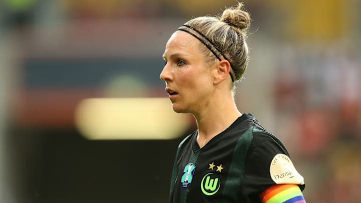 FC Bayern München v VfL Wolfsburg - Google Pixel Women's Supercup 2024 FC Bayern München v VfL Wolfsburg - Google Pixel Women's Supercup 2024