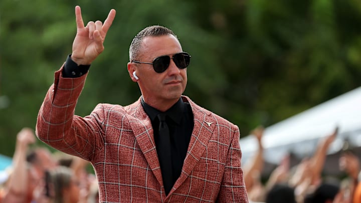 Steve Sarkisian, Sam Houston v Texas